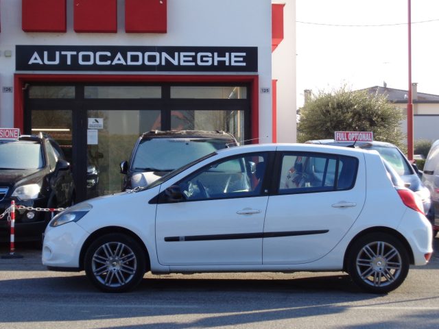 RENAULT Clio usata, con Alzacristalli elettrici