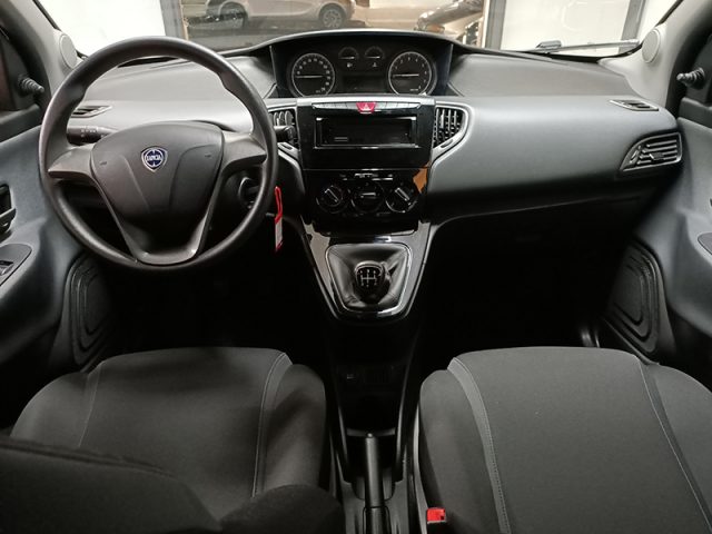 LANCIA Ypsilon usata, con Servosterzo