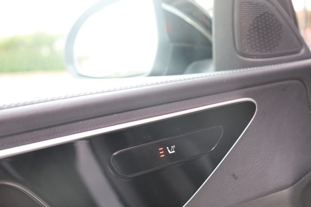 MERCEDES-BENZ C 200 usata 126