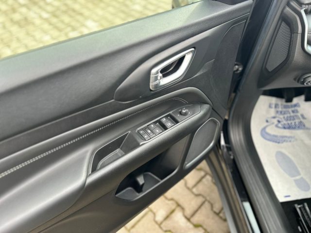 JEEP Compass usata, con Autoradio