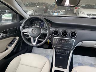 MERCEDES-BENZ A 160 usata, con Cronologia tagliandi