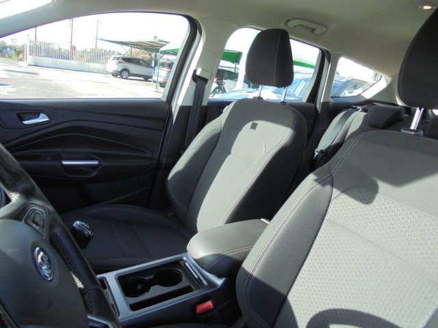 FORD Kuga usata 27