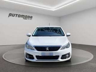 PEUGEOT 308 usata, con Airbag