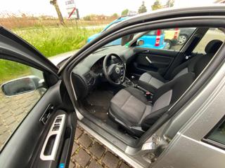 VOLKSWAGEN Golf usata, con ESP