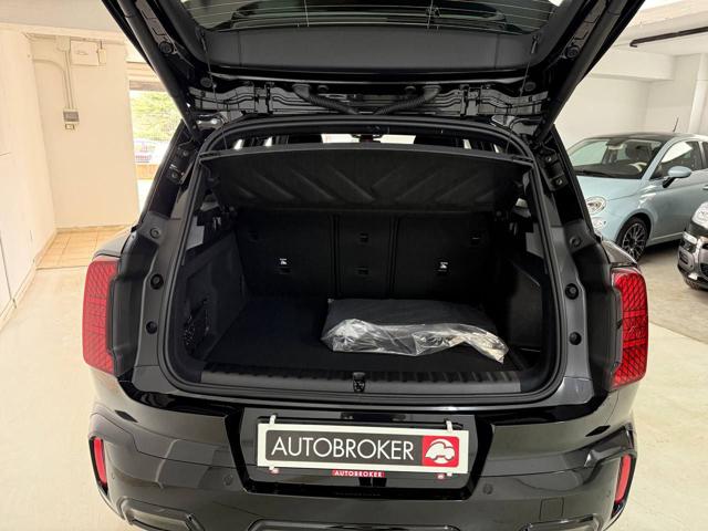 MINI Mini usata, con Sensori di parcheggio posteriori