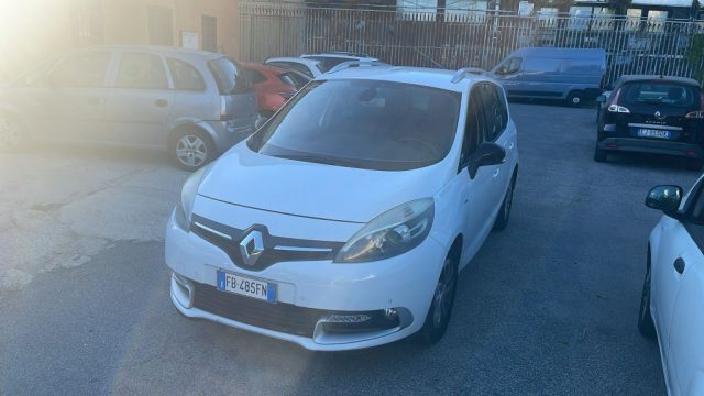 RENAULT Scenic usata, con Airbag