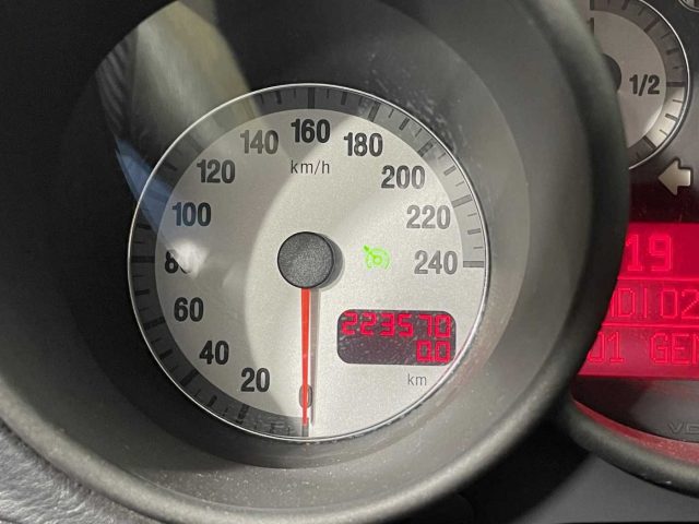 ALFA ROMEO GT usata, con Specchietti laterali elettrici