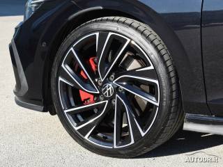 VOLKSWAGEN Golf usata, con Cruise Control