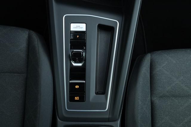 VOLKSWAGEN Golf usata, con Sensore di pioggia