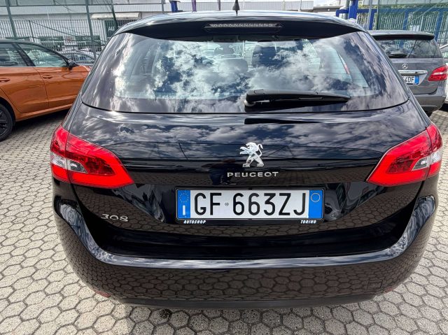 PEUGEOT 308 usata, con Airbag