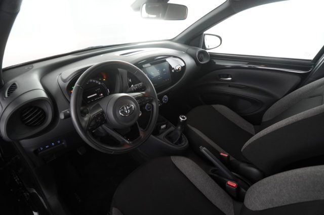 TOYOTA Aygo X usata 6