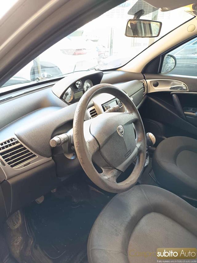 LANCIA Ypsilon usata 17