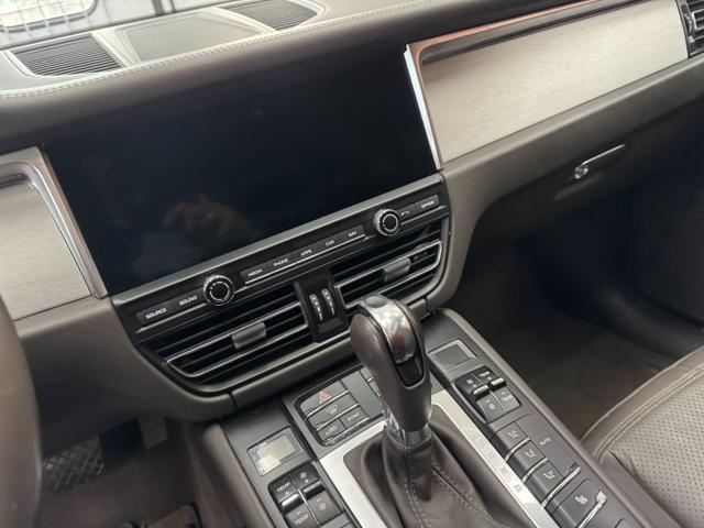 PORSCHE Macan usata, con Cerchi in lega