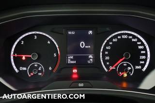 VOLKSWAGEN T-Roc usata, con Touch screen