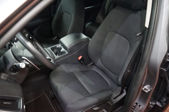 JAGUAR E-Pace usata, con Touch screen