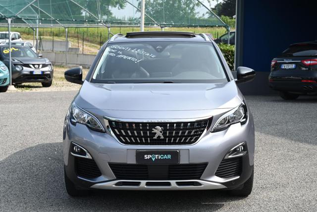 PEUGEOT 3008 usata, con Airbag