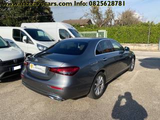 MERCEDES-BENZ E 220 usata, con Interni in pelle