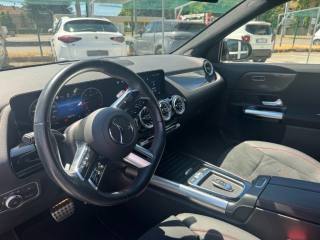 MERCEDES-BENZ GLA 200 usata, con Controllo automatico clima