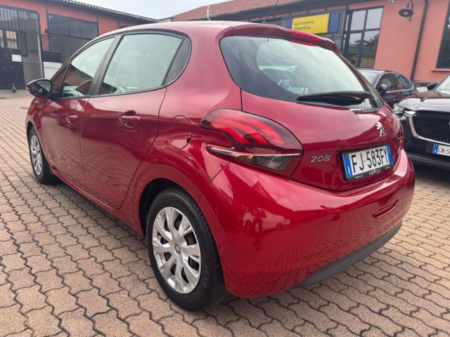 PEUGEOT 208 usata, con Alzacristalli elettrici