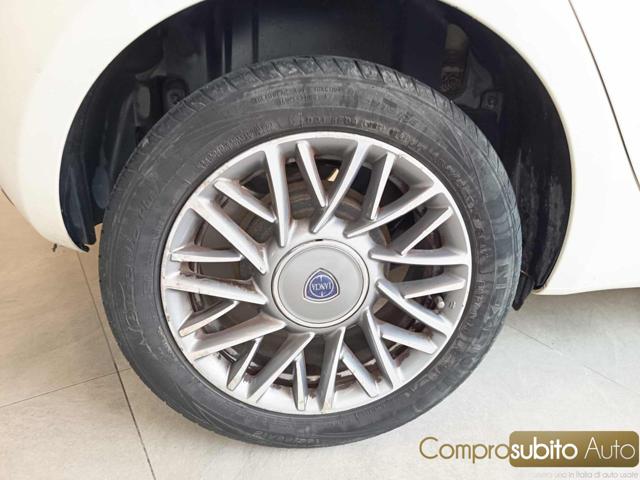 LANCIA Ypsilon usata 23