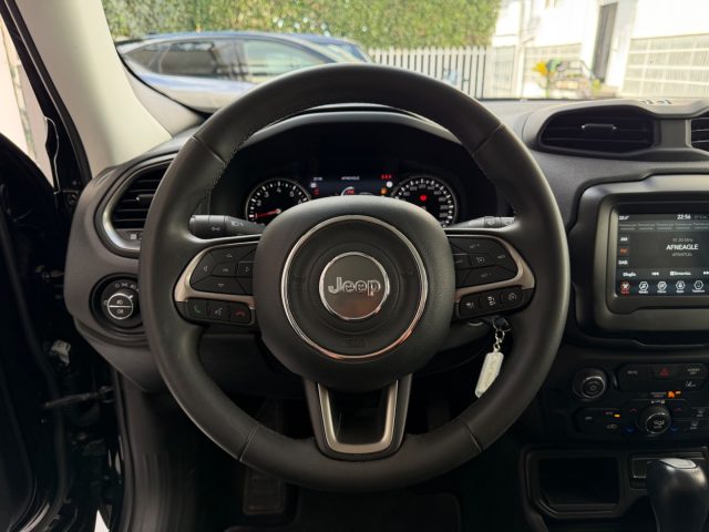 JEEP Renegade usata, con USB