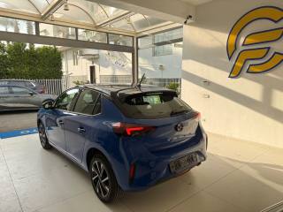 OPEL Corsa usata, con Autoradio
