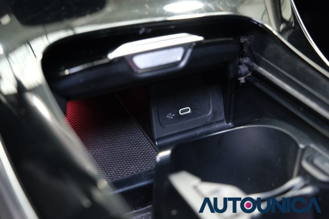 MERCEDES-BENZ C 200 usata, con Bluetooth
