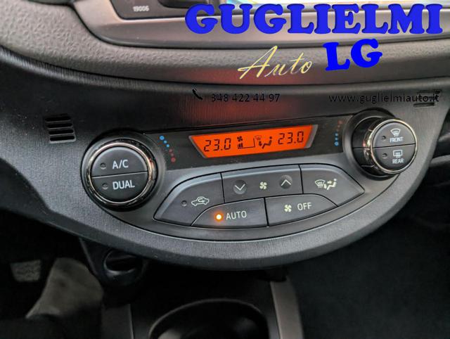 TOYOTA Yaris usata 18