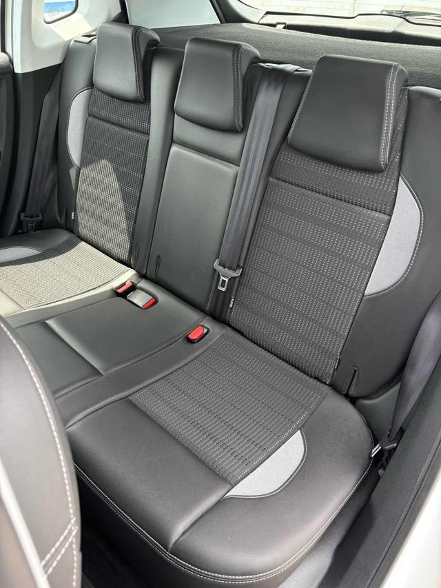PEUGEOT 2008 usata, con Chiusura centralizzata