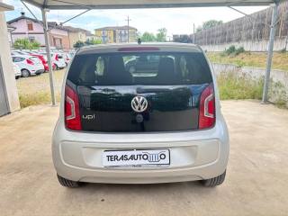 VOLKSWAGEN up! usata, con Alzacristalli elettrici
