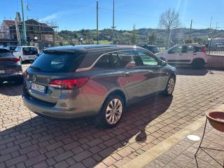 OPEL Astra usata, con Airbag laterali