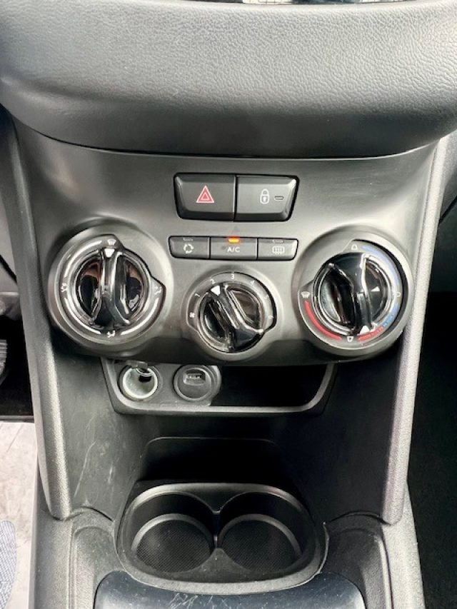 PEUGEOT 208 usata 19