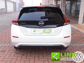 NISSAN Leaf usata, con Autoradio