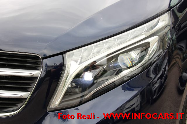MERCEDES-BENZ V 250 usata, con Airbag testa