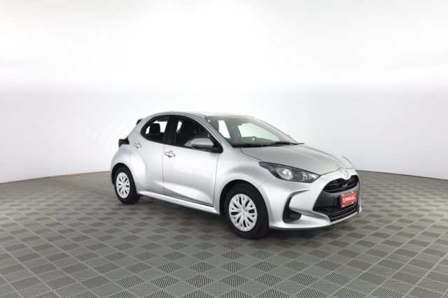 TOYOTA Yaris usata 1