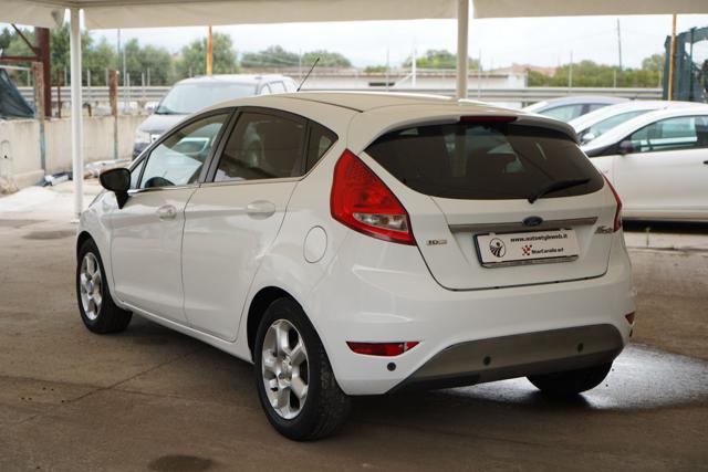 FORD Fiesta usata, con Sedile posteriore sdoppiato
