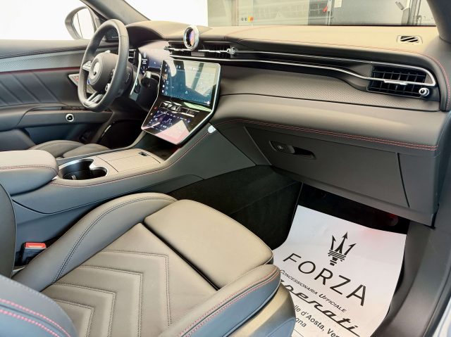 MASERATI Grecale usata, con Sistema di navigazione