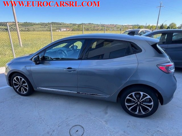 RENAULT Clio usata, con Controllo trazione