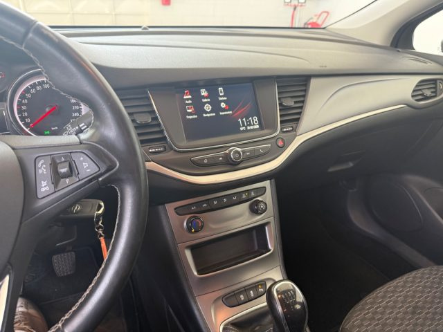 OPEL Astra usata, con Specchietti laterali elettrici