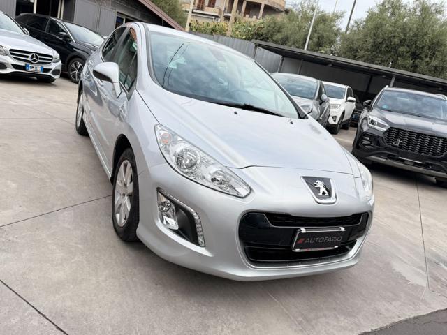 PEUGEOT 308 usata, con Alzacristalli elettrici