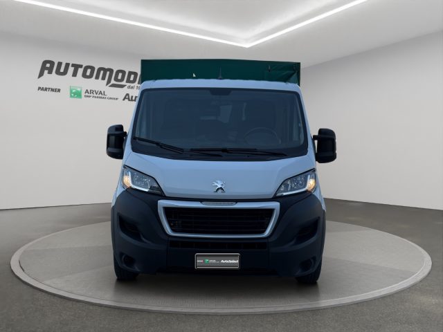 PEUGEOT Boxer usata, con Airbag