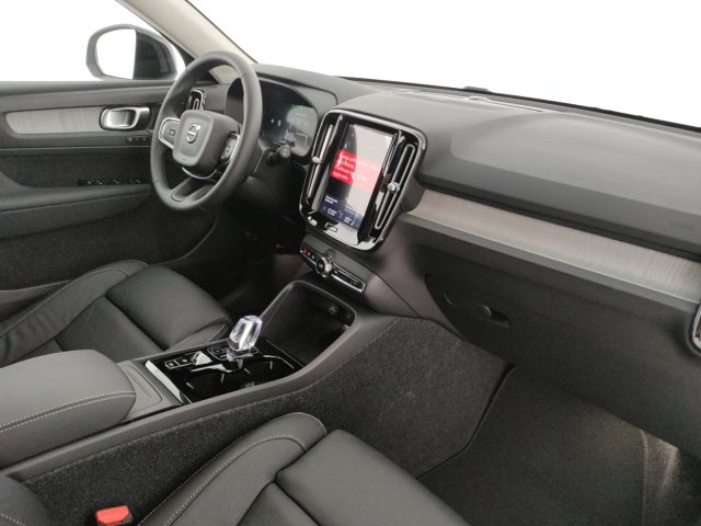 VOLVO XC40 usata, con Controllo automatico clima