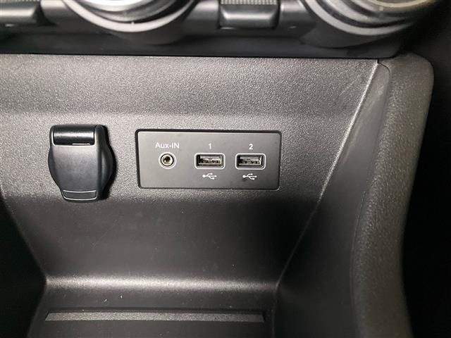 RENAULT Clio usata 21