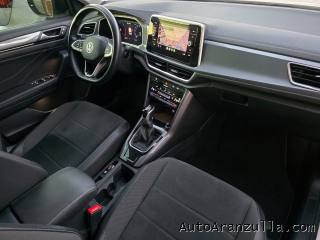 VOLKSWAGEN T-Roc usata, con Controllo automatico clima