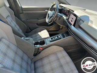 VOLKSWAGEN Golf usata, con Autoradio