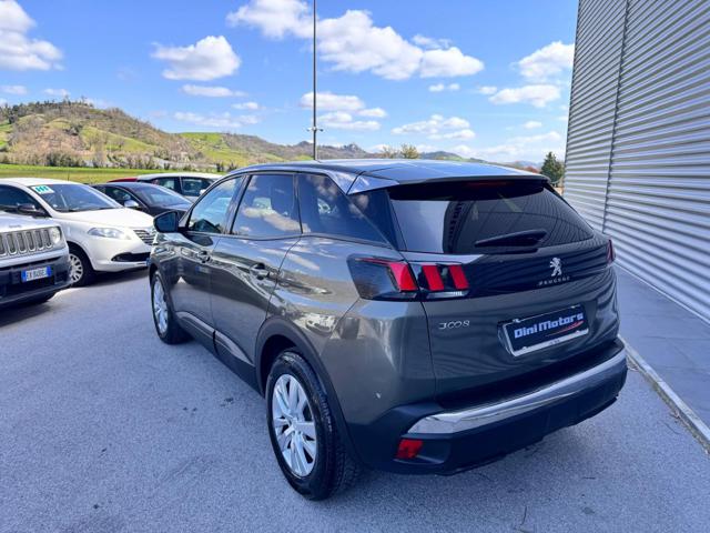 PEUGEOT 3008 usata, con Boardcomputer