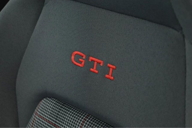 VOLKSWAGEN Golf GTI usata, con ESP