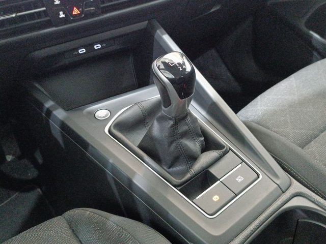 VOLKSWAGEN Golf usata, con Climatizzatore