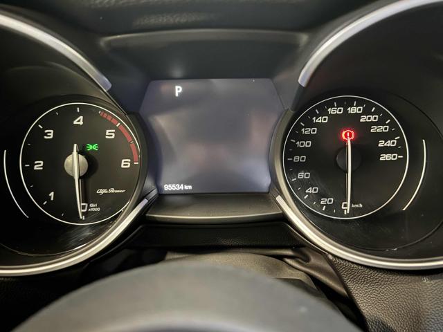 ALFA ROMEO Stelvio usata, con Cronologia tagliandi