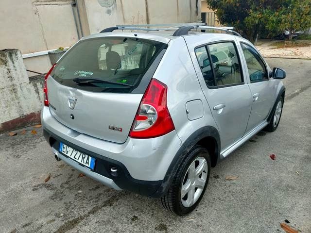 DACIA Sandero usata, con Airbag